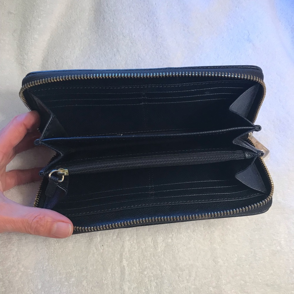 Authentic Coach Wallet - Picture 3 of 5